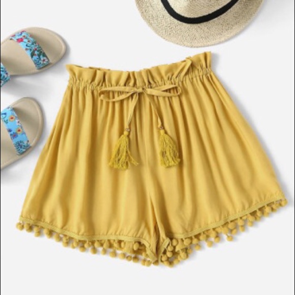 Pompom Fringe Shorts NWOT